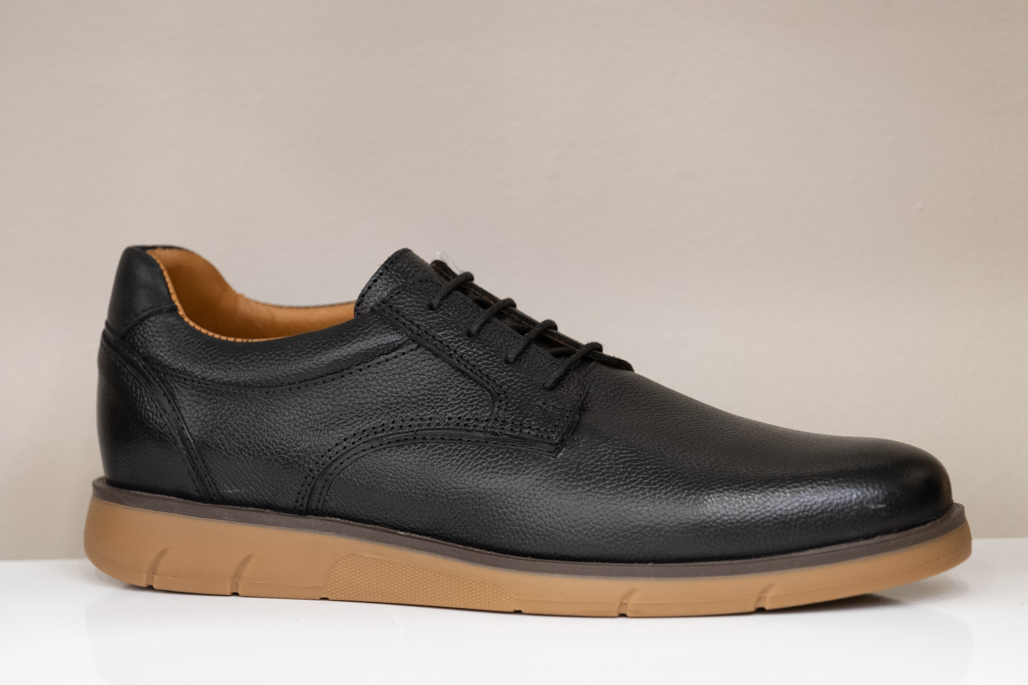 Cleveland 168 micro negro vivo y talon negro
